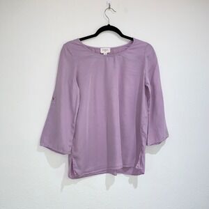 Everly anthropologie purple lilac blouse size small‎ roll tab fluted sleeve